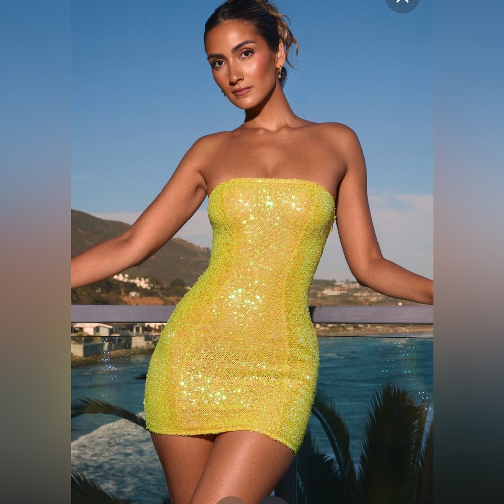 Oh Polly Strapless Sequin Dress in Vibrant Yellow